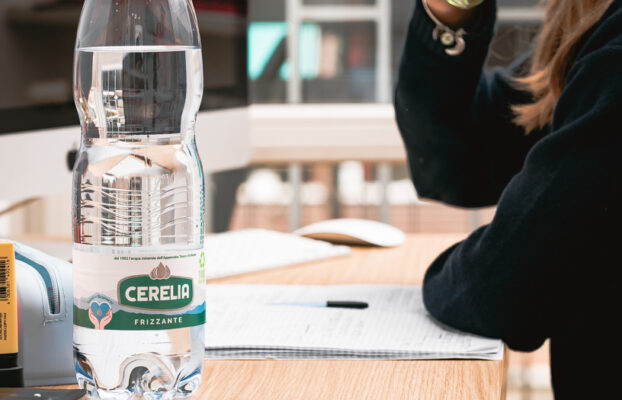 Acqua Cerelia per lo sviluppo: l’acqua ideale dalla nascita all’adolescenza